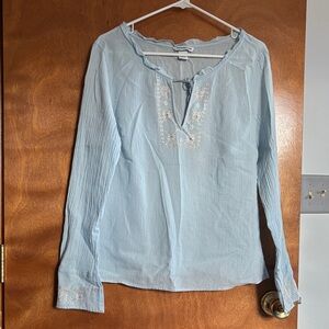 Abercrombie and Fitch blue long sleeved top
